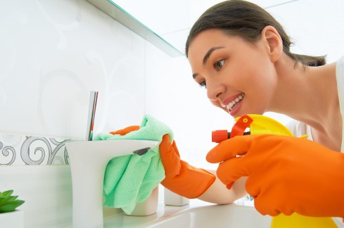 Commercial move out cleaning in Clapham for offices and business premises